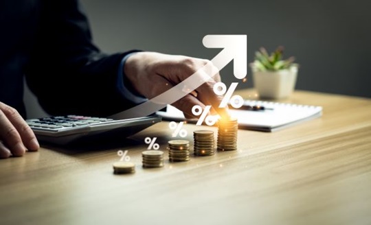 Invertir en empresas con dividendos elevados sigue siendo una es-trategia interesante, sobre todo como complemento de una cartera diversificada. 